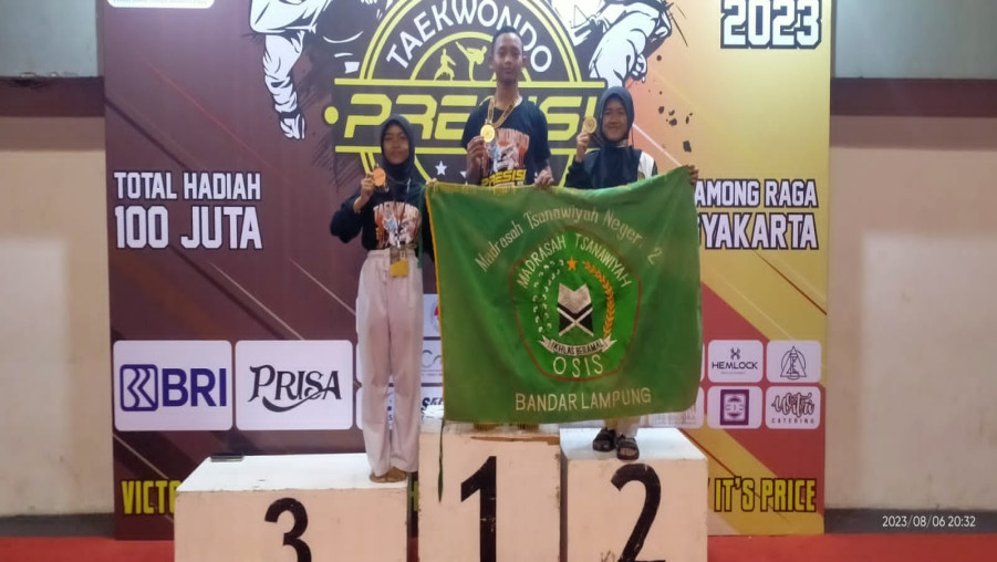 Taekwondo MTs Negeri 2 Bandar Lampung Kembali Sabet Juara di Ajang Kejuaraan Piala  Bhayangkara Presisi 2023 di Yogyakarta