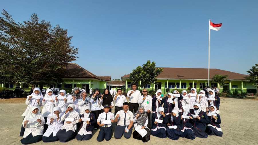 MTs Negeri 2 Bandar Lampung Gelar Kegiatan Muhadhoroh dan English Presentation dan Bulan Bahasa