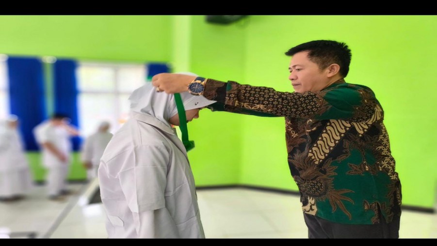 MTs Negeri 2 Bandar Lampung Gelar Pengukuhan Pengurus KKR Masa Bakti 2022/2023