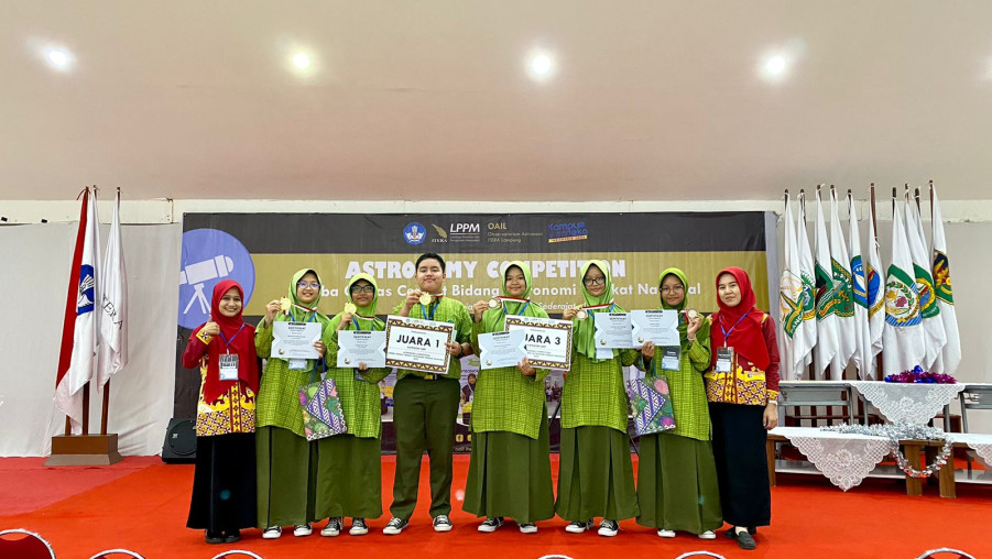 MTs Negeri 2 Bandar Lampung Raih Juara di Ajang Cerdas Cermat Bidang Astronomi Tingkat Nasional di ITERA