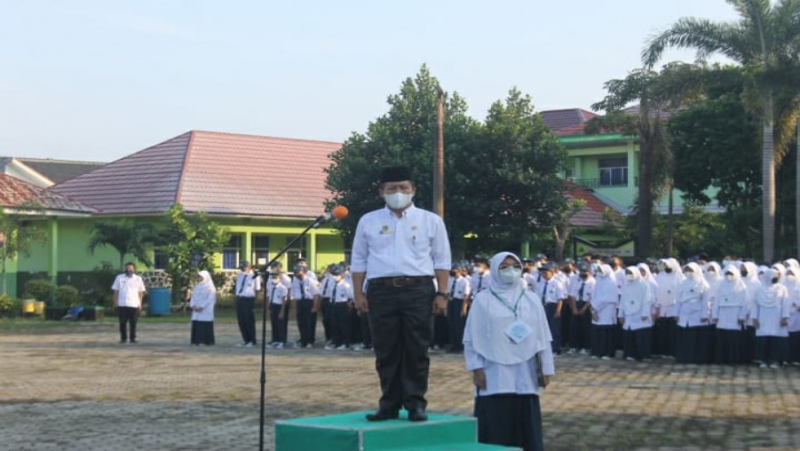 MTs Negeri 2 Bandar Lampung Gelar Upacara Kegiatan Matsama Siswa Kelas 7 dan Bimtal Siswa Kelas 8 dan 9 Tahun Pelajaran 2022/2023