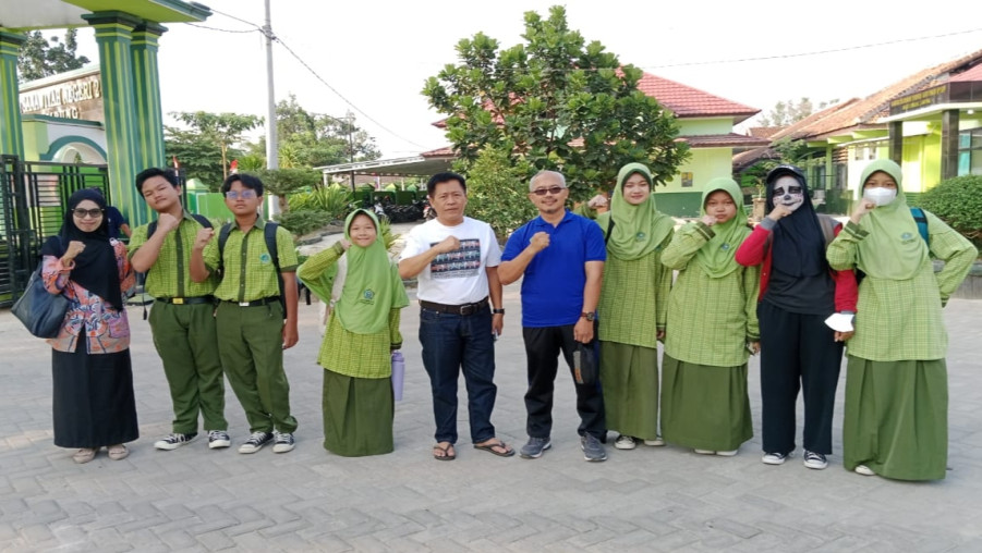 Siswa MTs Negeri 2 Bandar Lampung Ikut Serta Perlombaan Bahasa Inggris Dalam Ajang Fun Tastic Wonderland di Unila