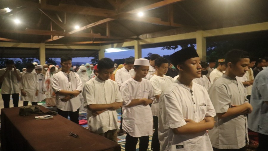 PENETAPAN HASIL KELULUSAN PESERTA DIDIK KELAS IX  MTs NEGERI 2 BANDAR LAMPUNG TAHUN PELAJARAN 2021 /2022