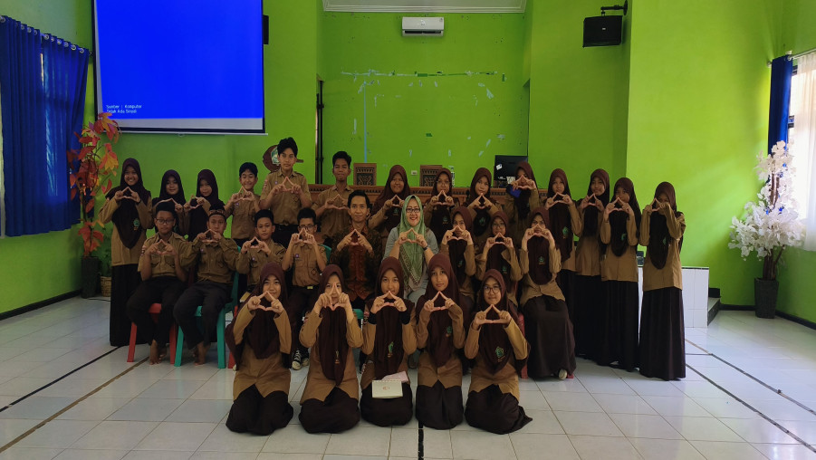 KKR MTs Negeri 2 Bandar Lampung Gelar Kegiatan Penyuluhan PHBS